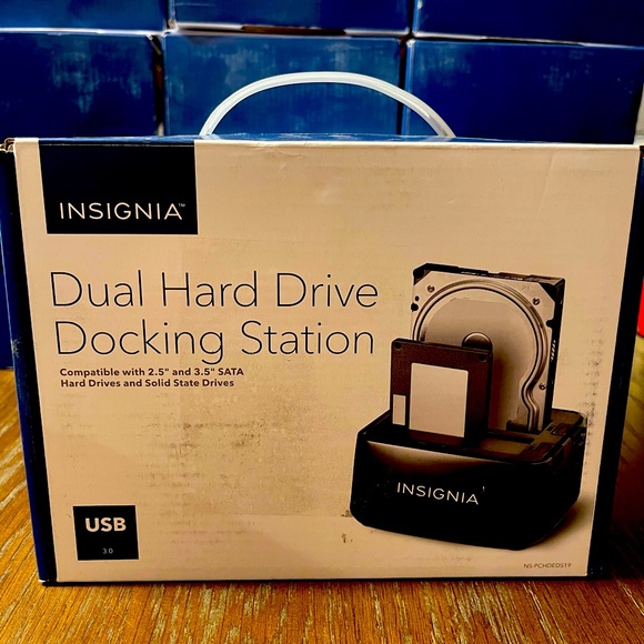 Insignia Other Insignia Nspchdefs9 2 Bay Dual Hard Drive Dock